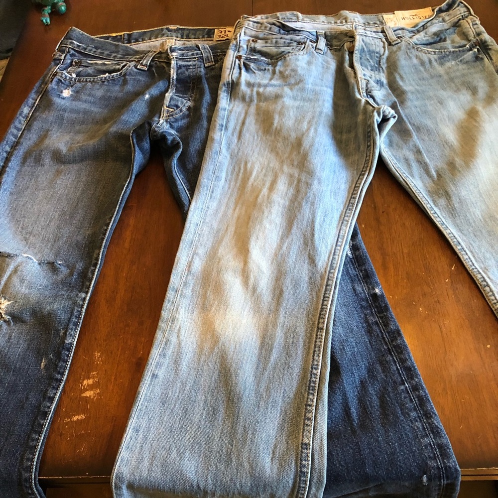 Hollister guy jeans
